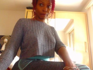 Live sex webcam photo for urblackcherry #152862500