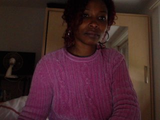 Live sex webcam photo for urblackcherry #152881395