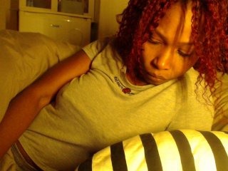 Live sex webcam photo for urblackcherry #152888945