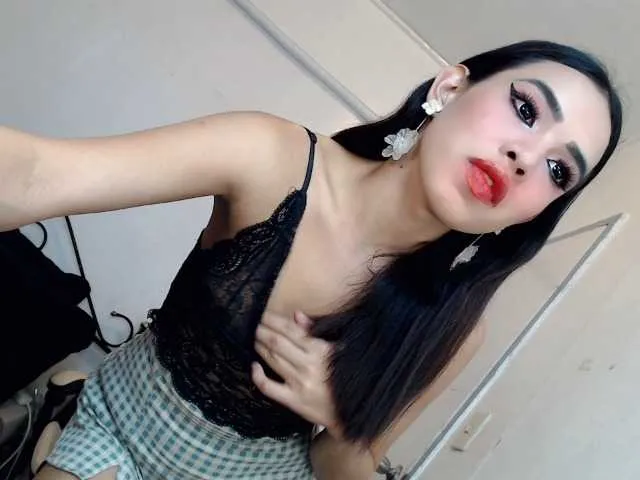 Live sex webcam photo for ursassytiffany #290247118