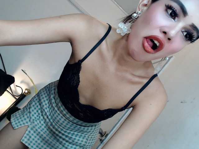 Live sex webcam photo for ursassytiffany #290426305