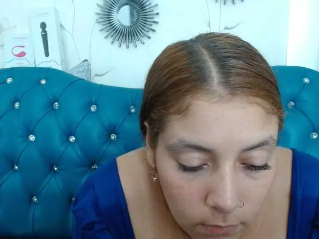 Live sex webcam photo for valenbigboobs #275565865