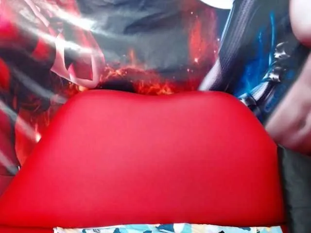 Live sex webcam photo for valenbigboobs #275663662