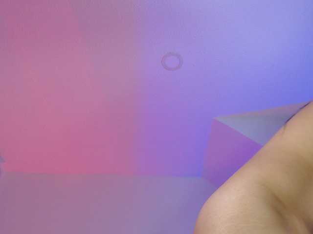 Live sex webcam photo for valenpretty #277182696