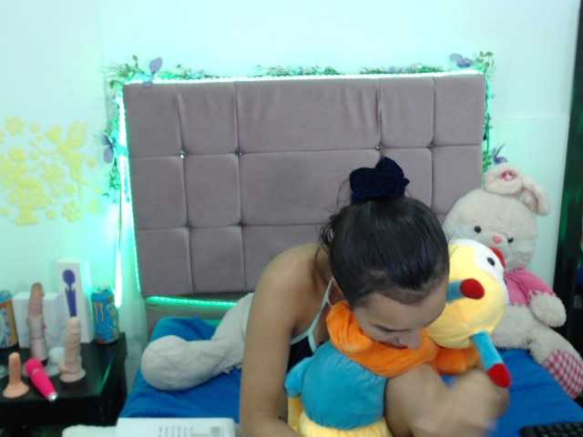 Live sex webcam photo for valentina113 #274064643