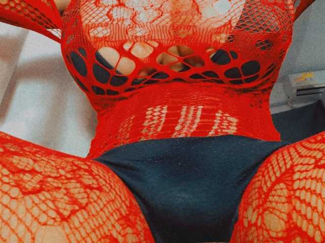 Live sex webcam photo for valentinabigcock #278095489