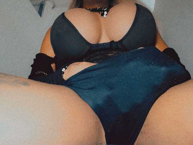 Live sex webcam photo for valentinabigcock #278393778