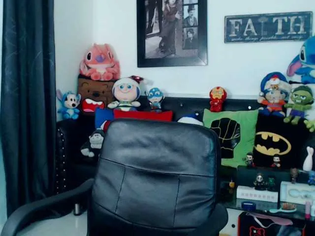 Live sex webcam photo for valentonisima #271704560