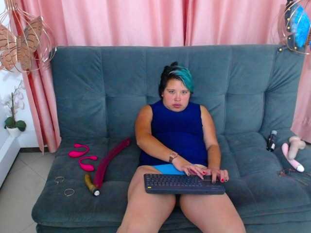 Live sex webcam photo for valeria-blue- #272847114