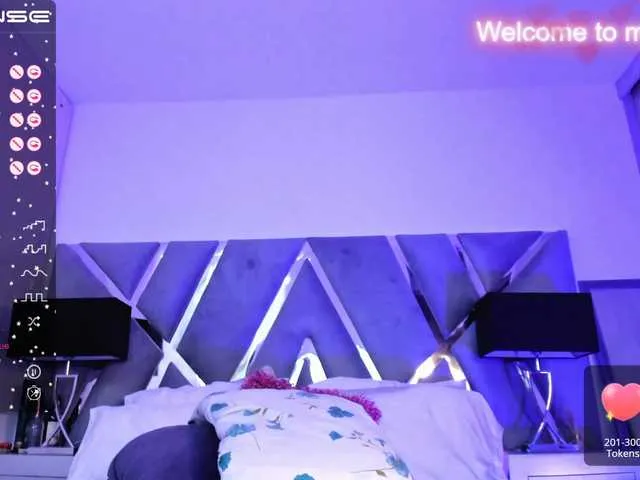 Live sex webcam photo for valeria-ferri #276031398