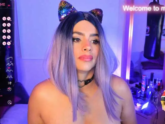 Live sex webcam photo for valeria-ferri #276470422