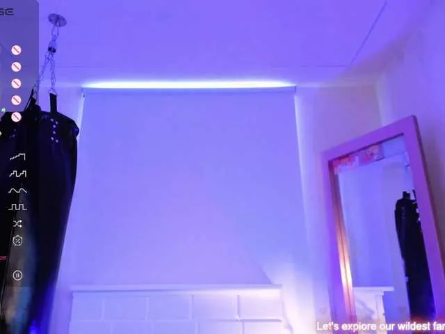 Live sex webcam photo for valeria-ferri #277098079