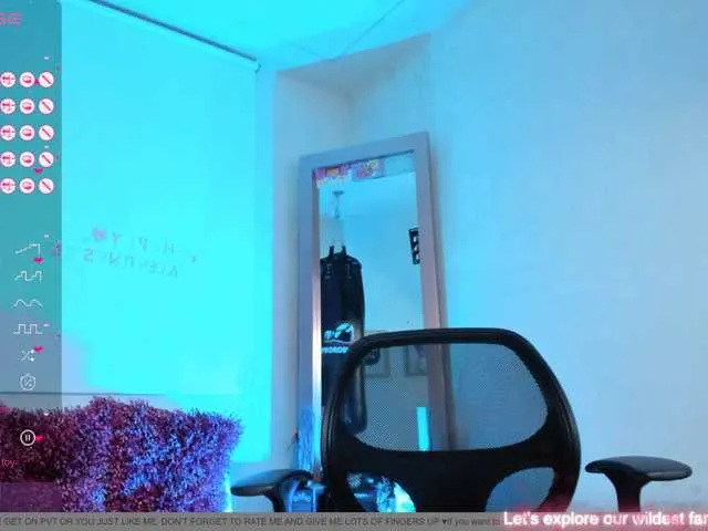 Live sex webcam photo for valeria-ferri #277934018