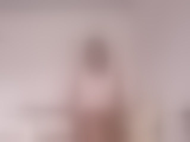 Live sex webcam photo for valeria-hot #294303112