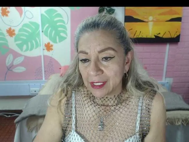 Live sex webcam photo for valeria-sexy #291778774