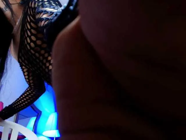 Live sex webcam photo for valeria222 #291967288