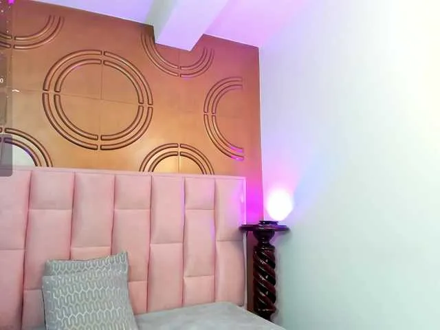 Live sex webcam photo for valeriaa19 #291110143