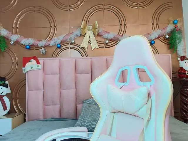 Live sex webcam photo for valeriaa19 #292333741