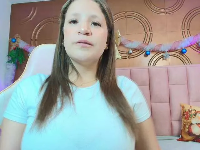 Live sex webcam photo for valeriaa19 #292359654