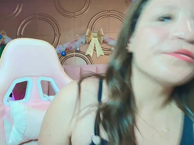 Live sex webcam photo for valeriaa19 #292381215