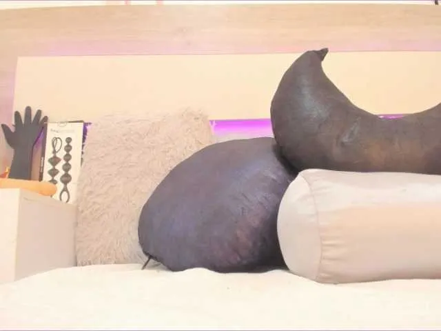 Live sex webcam photo for valerik-cano #274261141