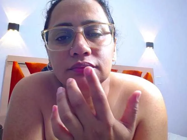 Live sex webcam photo for valery-leo #274255493