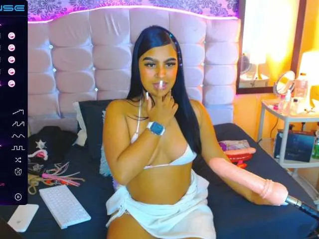 Live sex webcam photo for valerybrunett #273759679