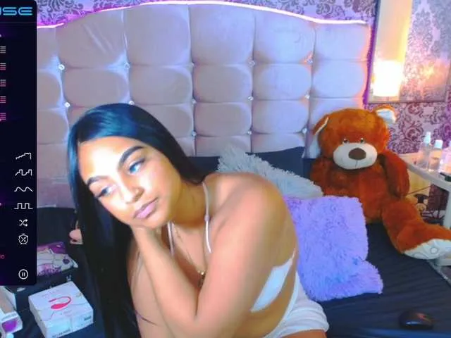 Live sex webcam photo for valerybrunett #274134865