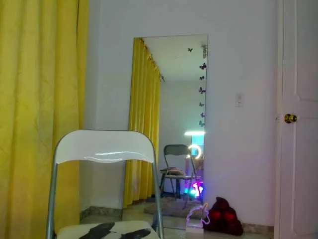 Live sex webcam photo for valerygarciaa #290796130