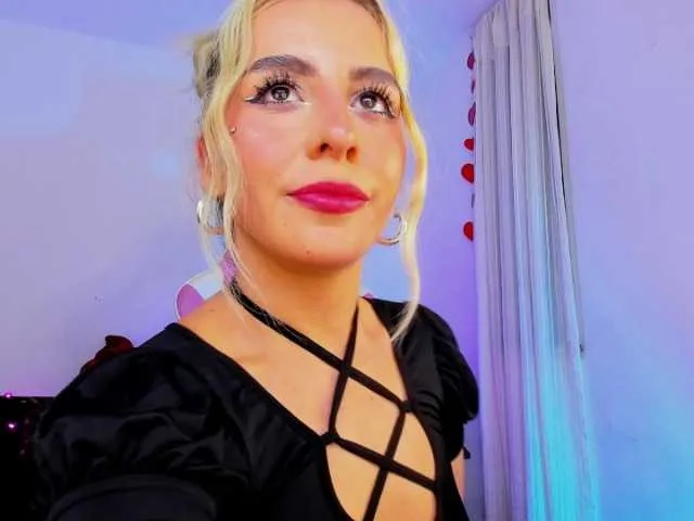 Live sex webcam photo for valerygarciaa #291380818