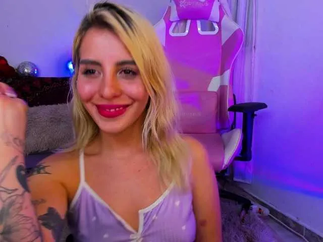 Live sex webcam photo for valerygarciaa #291430267