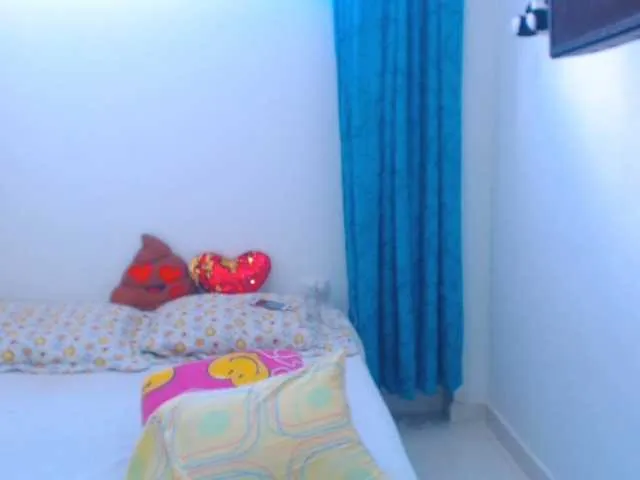 Live sex webcam photo for valerysweet11 #276404779