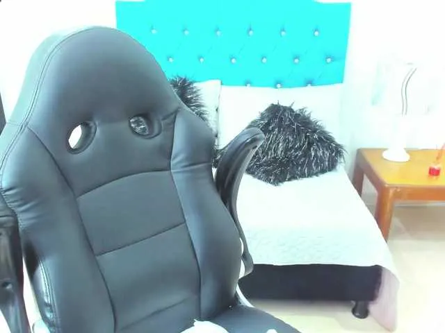 Live sex webcam photo for valerysweett1 #274289986