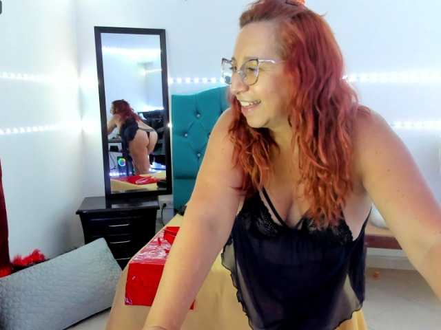 Live sex webcam photo for valerysweett1 #276008046