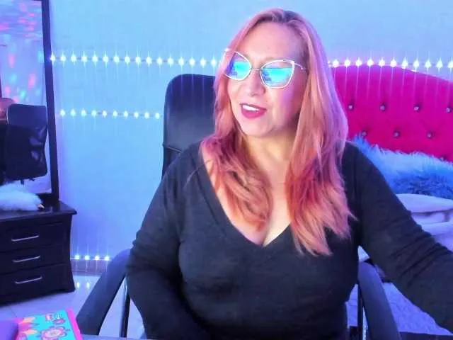 Live sex webcam photo for valerysweett1 #277565606