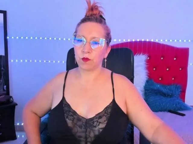 Live sex webcam photo for valerysweett1 #277587972