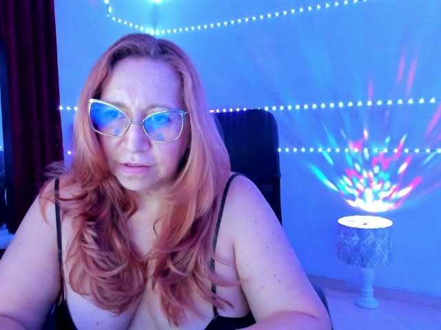 Live sex webcam photo for valerysweett1 #278009469