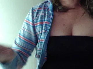Live sex webcam photo for valezchka #187870215