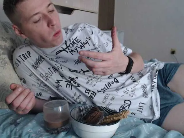 Live sex webcam photo for valusha199176 #276341686