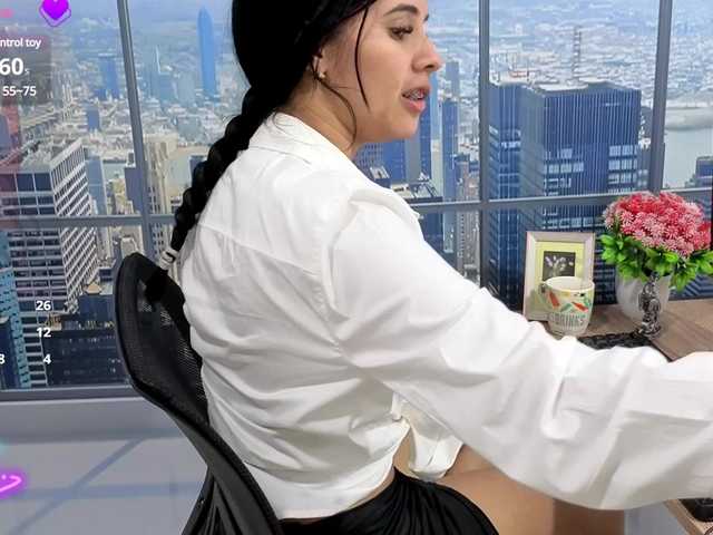 Live sex webcam photo for vanesa19 #291372546