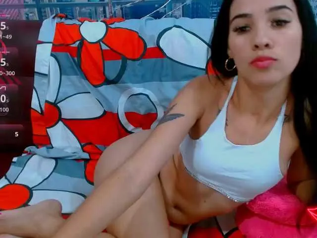 Live sex webcam photo for vanesa19 #292691941