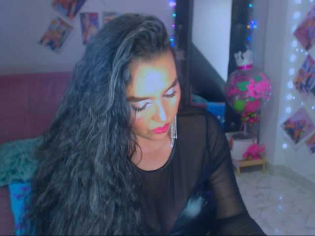 Live sex webcam photo for vanesaalatina #291351449