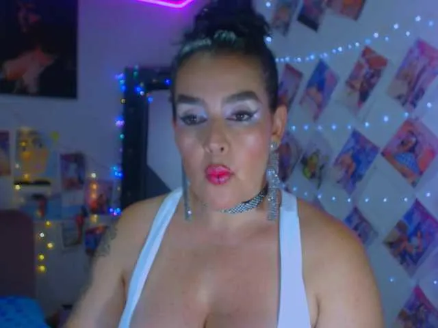 Live sex webcam photo for vanesaalatina #291658785