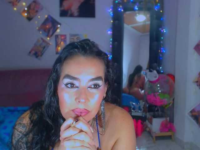 Live sex webcam photo for vanesaalatina #292240219