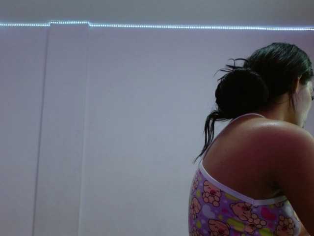 Live sex webcam photo for vanessa--1 #274541059