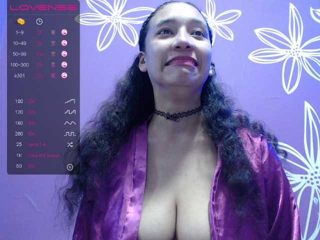 Live sex webcam photo for vanessa-hanz #271872722