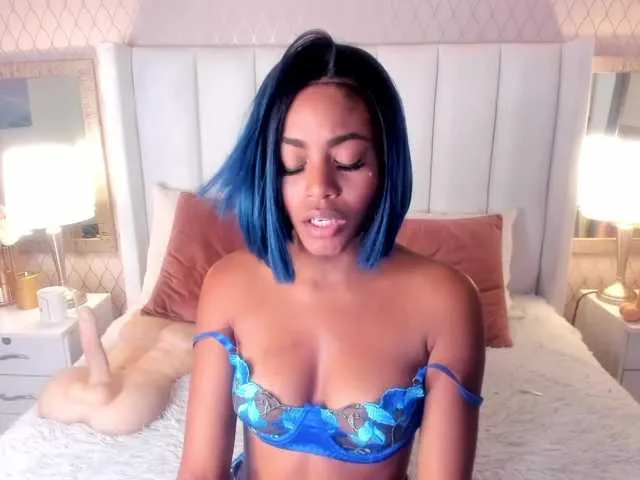 Live sex webcam photo for vanessabianch #272795648