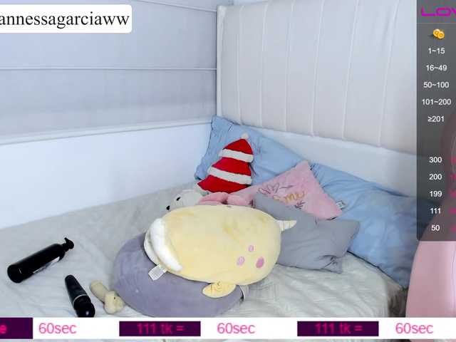 Live sex webcam photo for vanessag1 #272562489