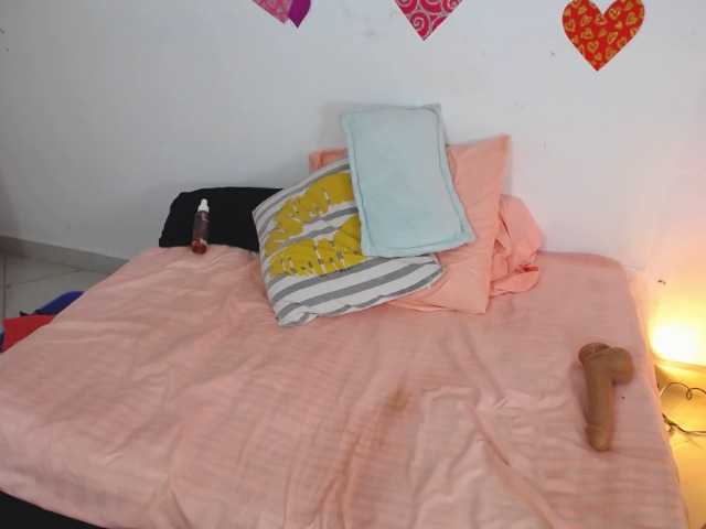 Live sex webcam photo for vanessarousse #272453638