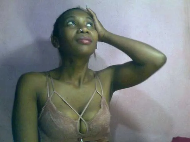 Live sex webcam photo for vanesslove #282610357